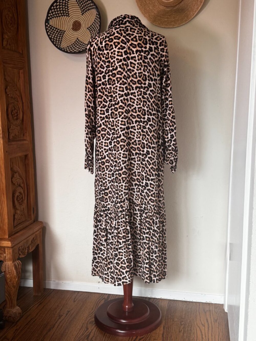 H&M Cheetah Midi Dress, LG - Picture 3 of 5